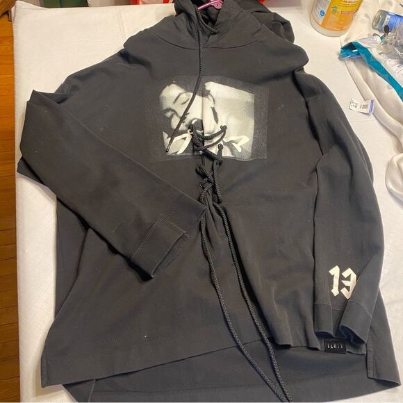Oversized PUMA x Rihanna Hoodie Size Large - Picture 2 of 6